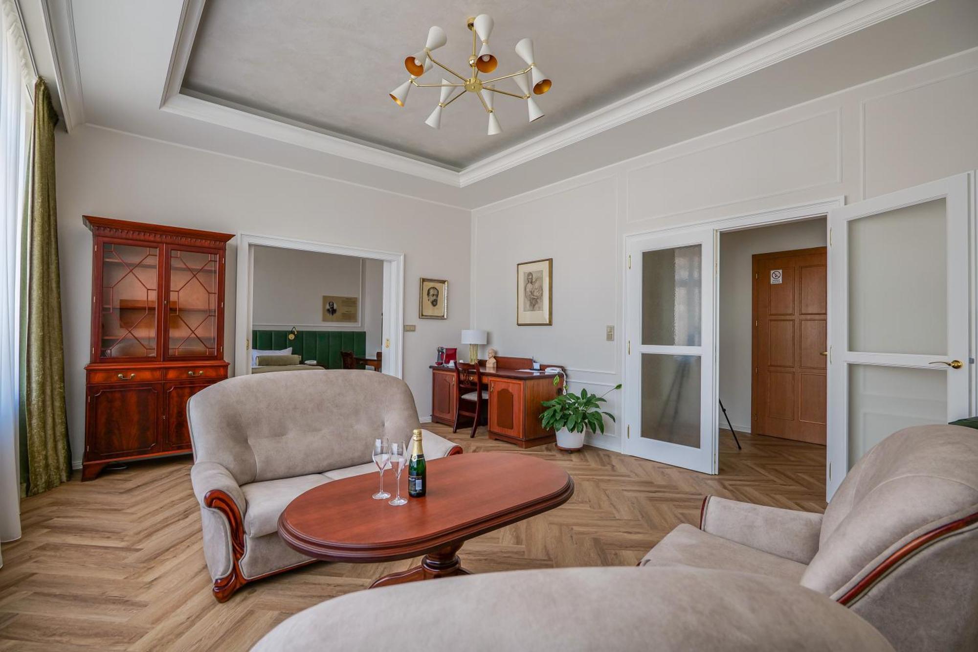 Hotel Zlata Hvezda Litomyšl 외부 사진